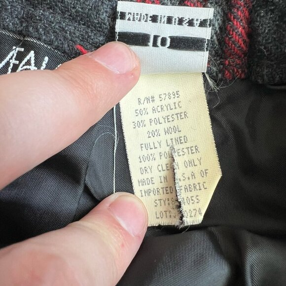 Vtg Nouveaux Red & Black Plaid Midi Blanket Skirt Fringe Hem Wool Blend Size 10 - Picture 3 of 5